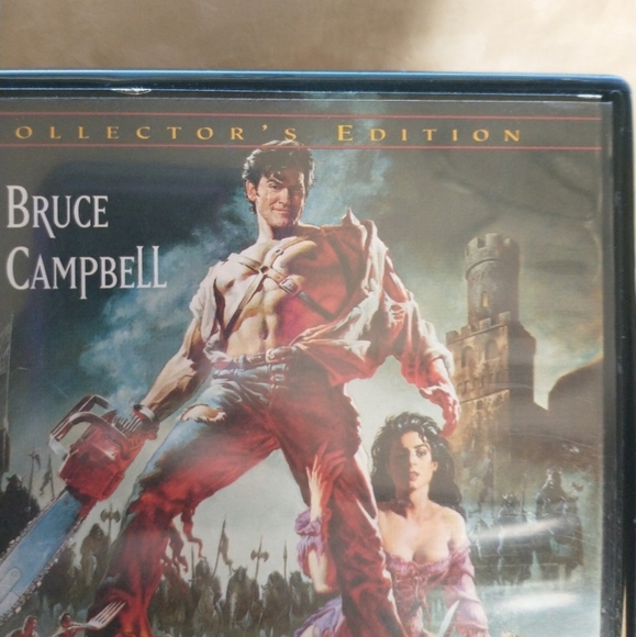 Army Of Darkness Collector's Edition Clamshell VHS Tape - Picture 6 of 7